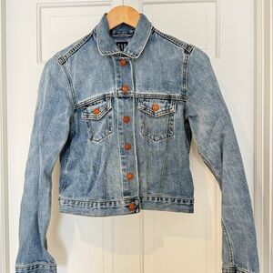Classic GAP Denim Jacket